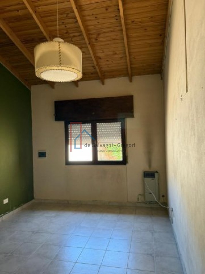 Casa tres dormitorios